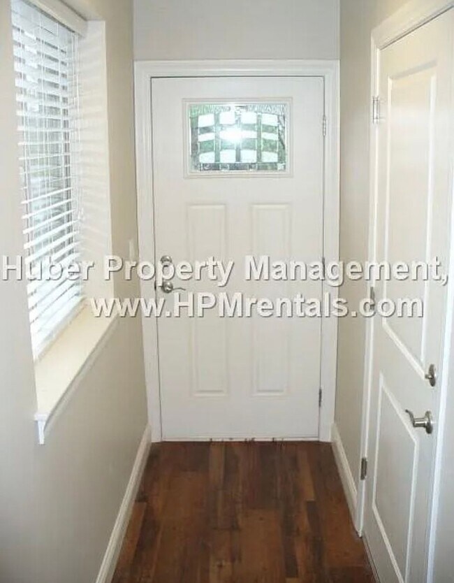 Photo - Beautiful 2bd/2ba Home Located in the Heart of Downtown Auburn!