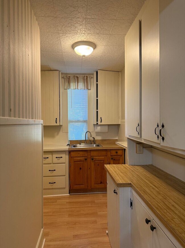66 Stroudwater St Unit 66 Stroudwater Street #2
