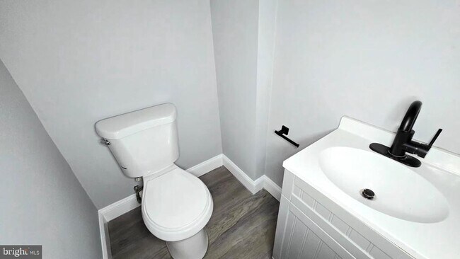 Photo - 4214 Carteret Dr