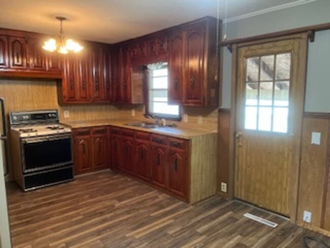 Photo - Two Bedroom/One bath home/Extra room off the carport for bedroom
