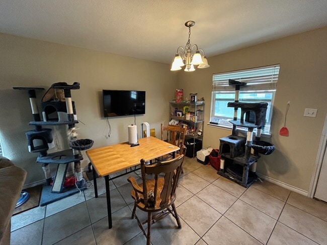 Photo - 2502 Horse Shoe Dr