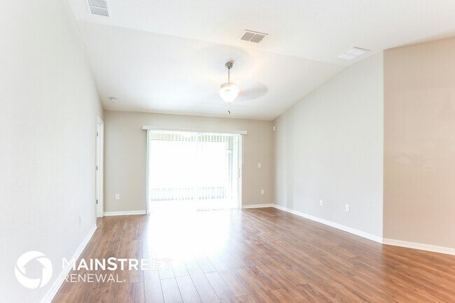 Photo - 8020 Cherry Branch Dr