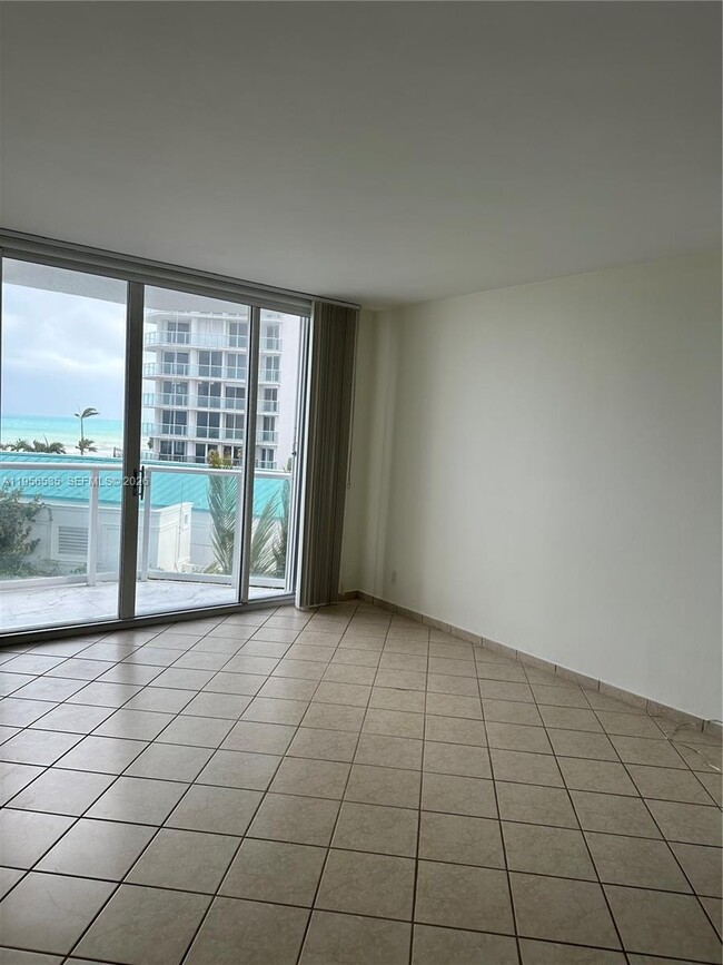 Photo - 16485 Collins Ave Unit 632