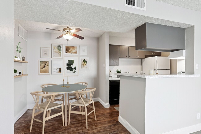 Photo - ReNew Scotsdale