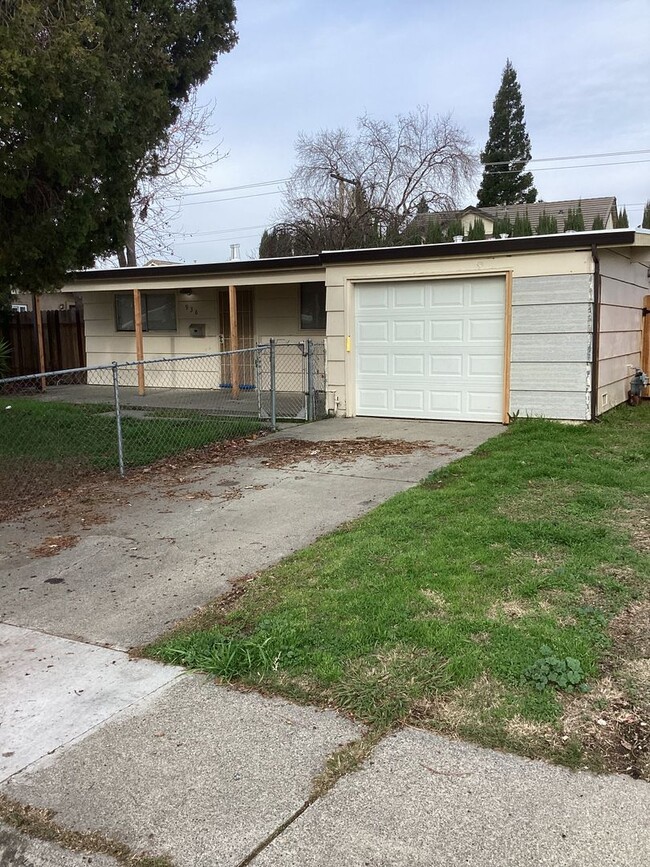 3 Bedroom 1 Bath Single Family in West Sac... - 3 Bedroom 1 Bath Single Family in West Sac... Casa