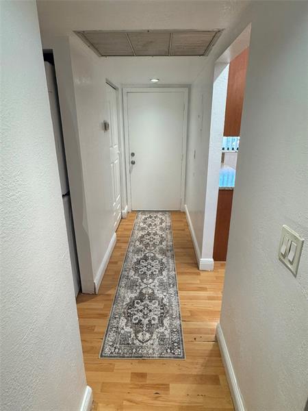 Photo - 851 NE 209th Terrace Unidad 202