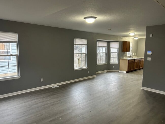 Photo - 3 Bedroom House