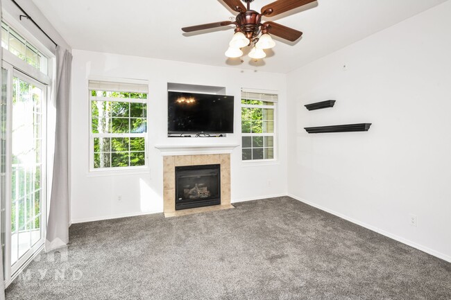 Photo - 1855 Trossachs Blvd SE