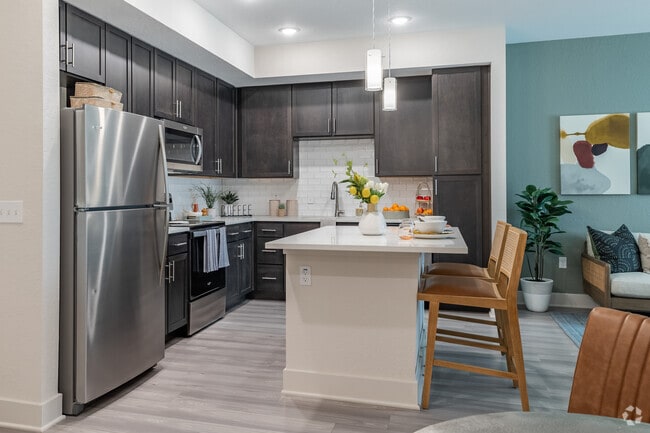 Caspian Tern - Kitchen - Gateway Commons Apartments