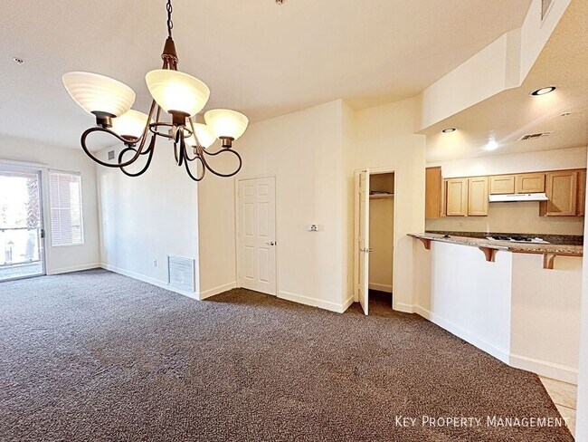 Photo - 71 E Agate Ave Unidad #207