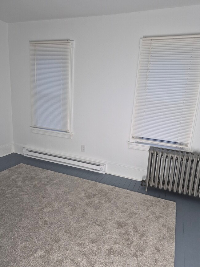 Building Photo - 201 W Pennsylvania Ave Unit 201 1/2