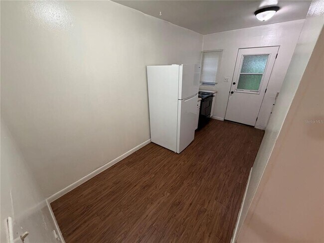Photo - 2107 S Mills Ave