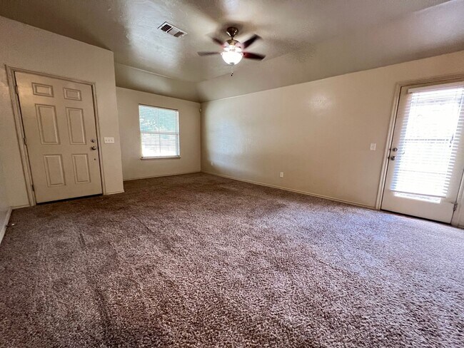 Photo - ? Home in Mustang Schools with Lawn Care I...