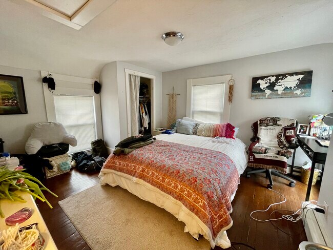 Photo - 158 Western Ave