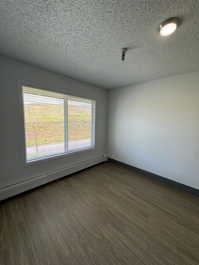 151 N Williams Ave