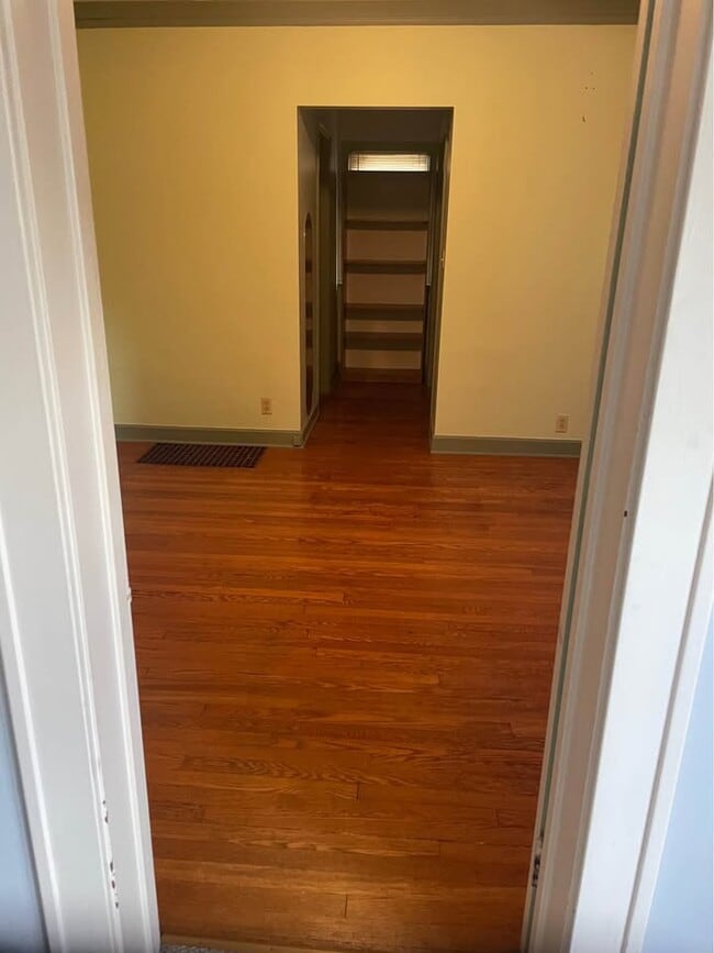 Photo - 374 Belvedere Ave NE Unidad First Floor