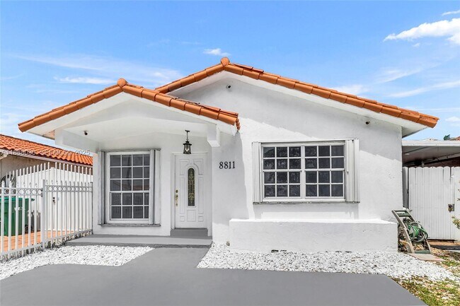 Photo - 8811 NW 112th Terrace