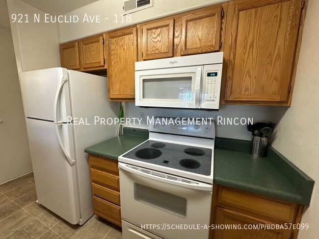 921 N Euclid Ave