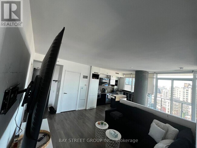 Photo - 125 Peter St Unit 1202