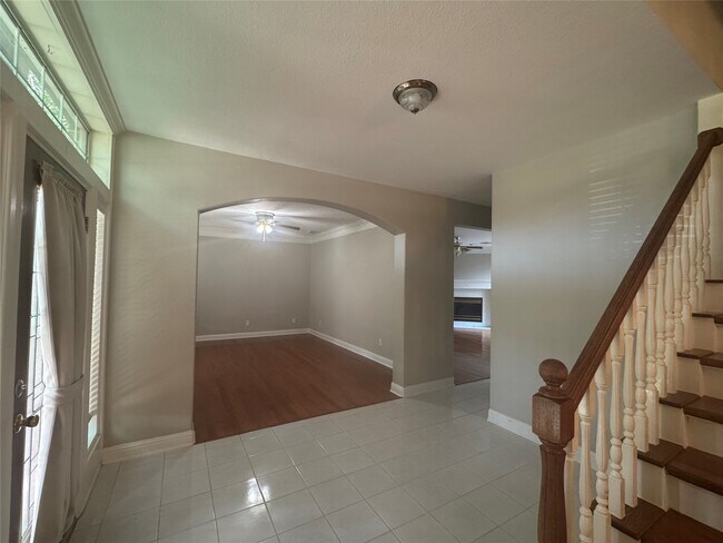 Photo - 4319 Greystone Way