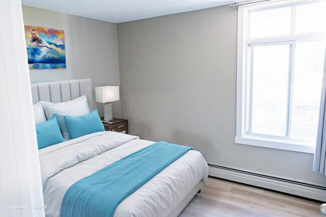 Photo - The Skyline in Bankview