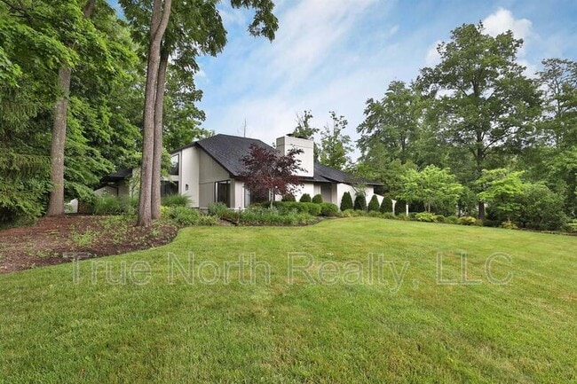 Building Photo - 668 Eagle Ridge