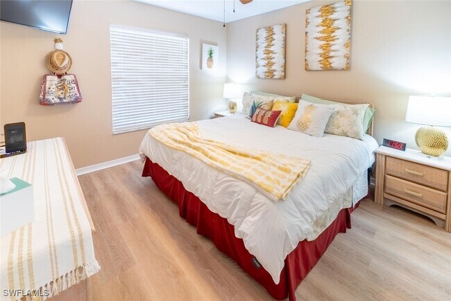 Building Photo - 760 Wiggins Lake Dr Unit 205