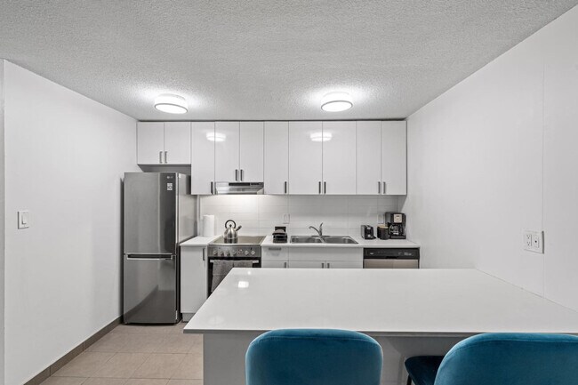 Photo - 2225 W 8th Ave Unit SI ID1051899P