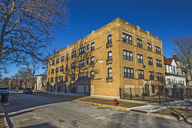 Photo - 7419 S Phillips