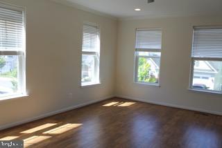 Photo - 107 Poinsettia Wy