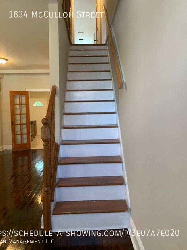 Photo - Enormous Rowhome in Madison Park - Close t...