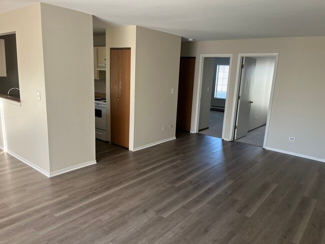 Photo - 660 Oriole Ct Unit 1A