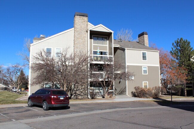 Photo - 4896 S Dudley St Unit 6-10