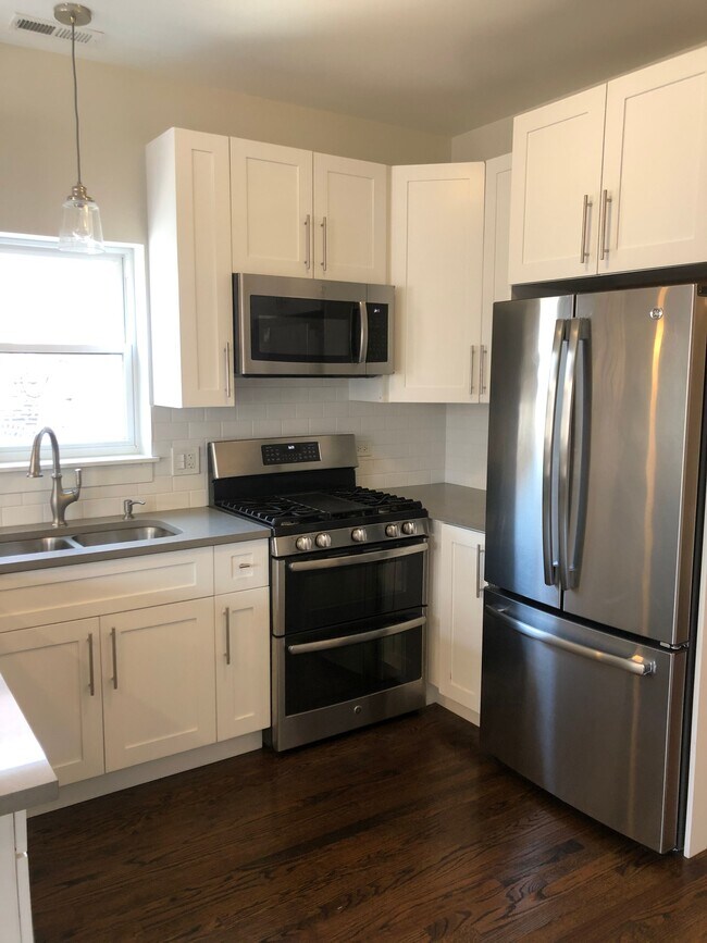 Photo - 1528 W Superior St Unidad 2R