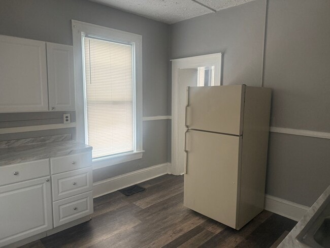 Photo - 500 N Mulberry St Unidad 2F