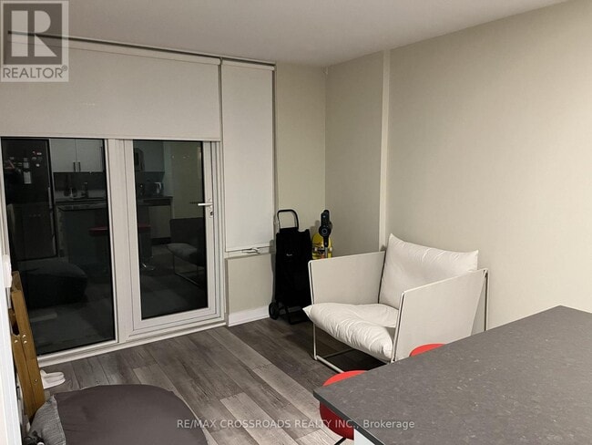 Photo - 38 Monte Kwinter Ct Unité 325