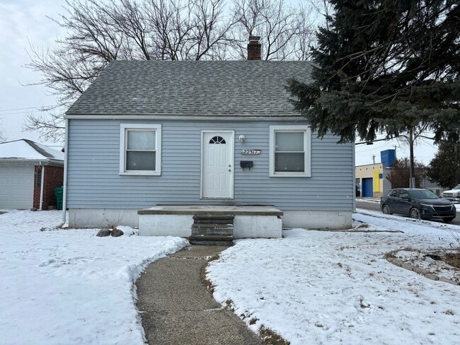 Building Photo - 22517 Petersburg Ave