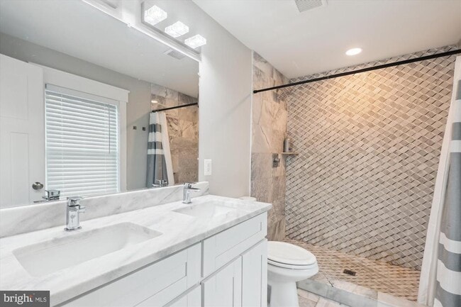 Photo - 265 Missouri Ave NW