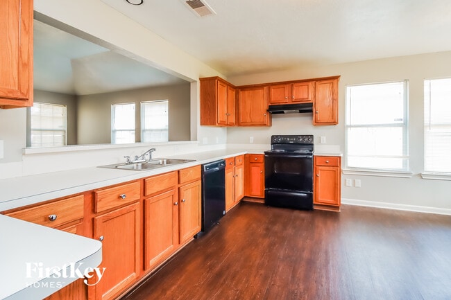 Photo - 12207 Duane Ct