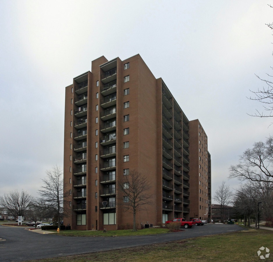Photo - Karl King Riverbend Tower