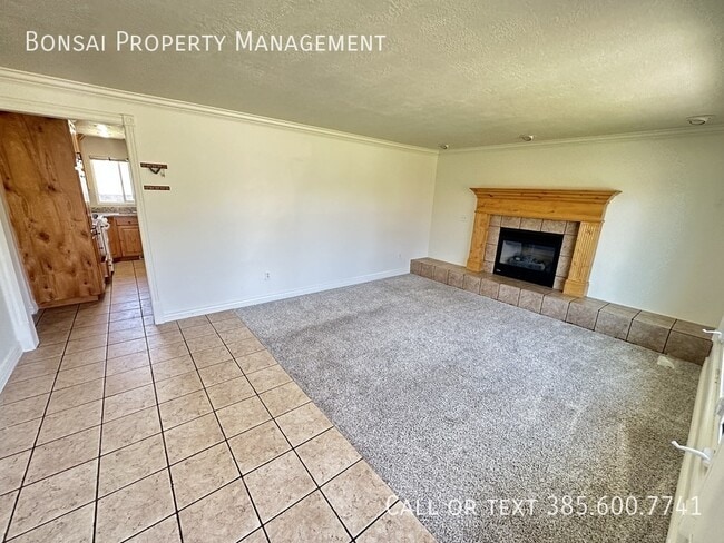Photo - 2291 Longmeadow Dr