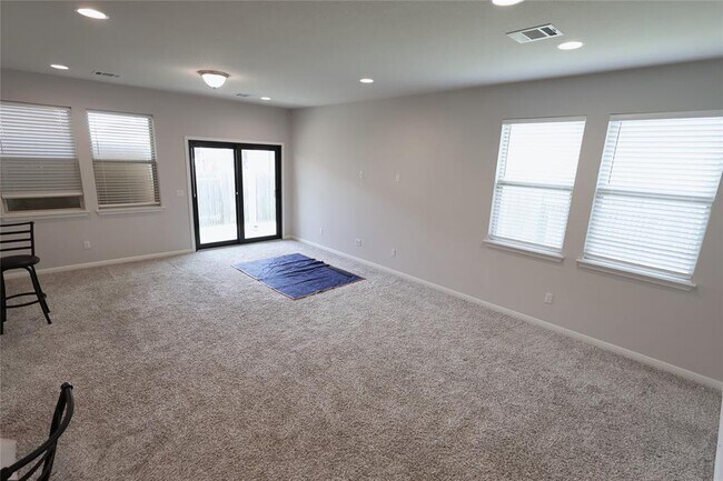 Photo - 821 Olive Creek Dr