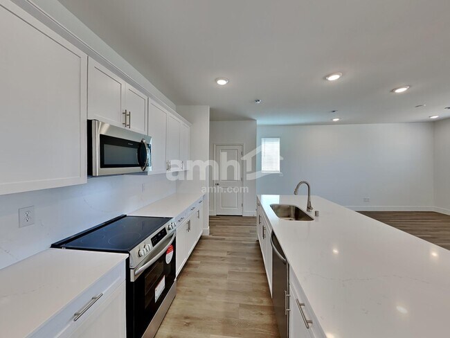 Photo - 5865 Iron Iss St