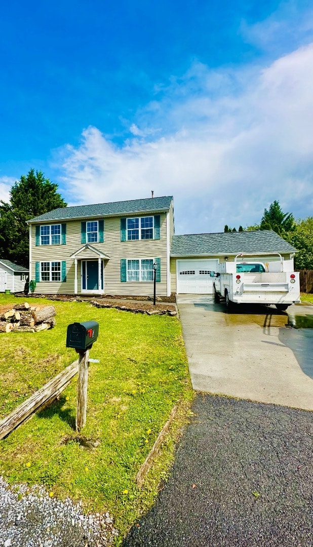 Photo - 114 Fairfax Dr House