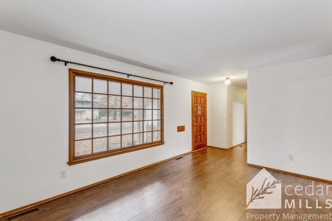 Photo - Mid Century 3 Bedroom