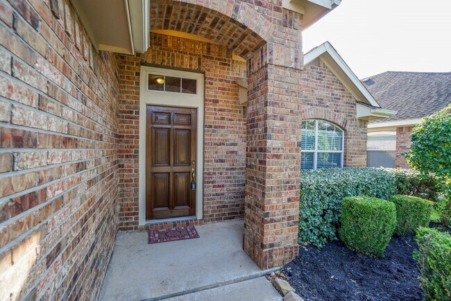 Photo - 7102 Thistlewood Park Ct