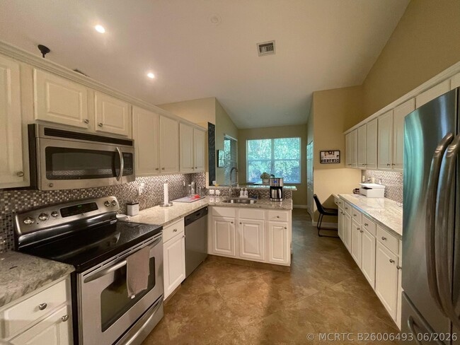 Photo - 16075 Sims Rd