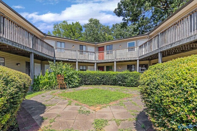 Photo - 3801 SW Triana Blvd Unit 1