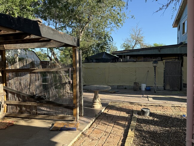Photo - 1820 Aldama St