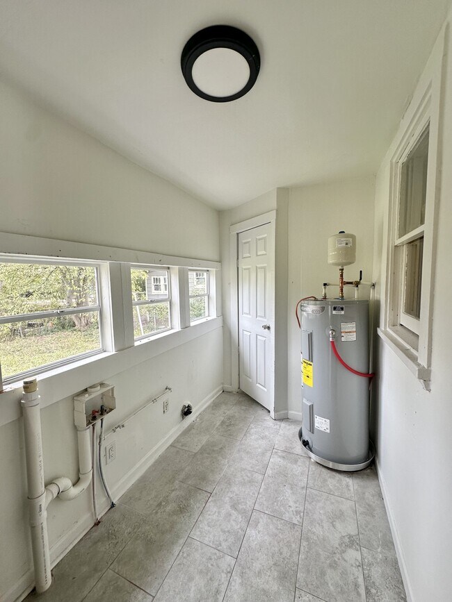 Photo - 1520 Avenue G